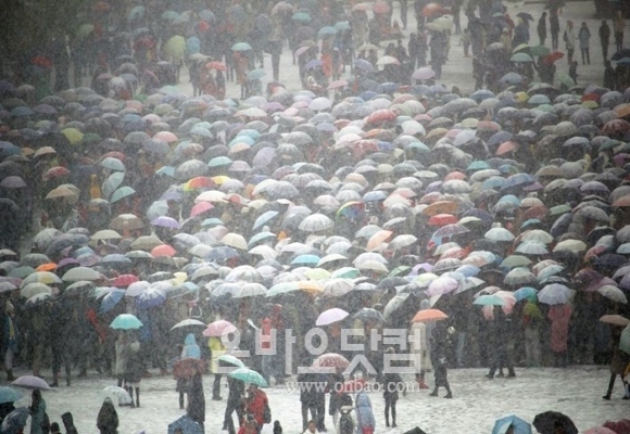 지난 22일, 폭설이 내린 베이징 톈안문(天安门).